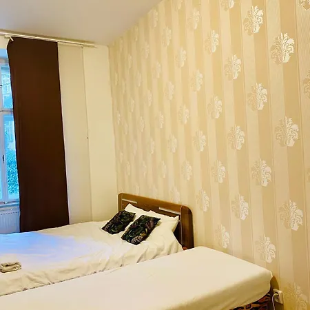Apartahotel In 2 Square